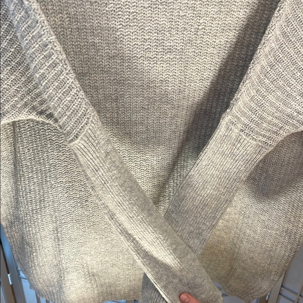 *Gray Women's Sweater Size Xl  by Confess - Picture 3 of 4